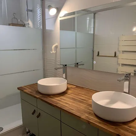 Tres Belle Climatisee Plain Pied, Wifi, 3 Chambres, Piscine Privee, Proche Du Canal Du Midi Et 4km De La Lxpin23 *