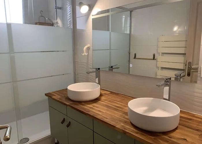 Tres Belle Climatisee Plain Pied, Wifi, 3 Chambres, Piscine Privee, Proche Du Canal Du Midi Et 4km De La Lxpin23 *