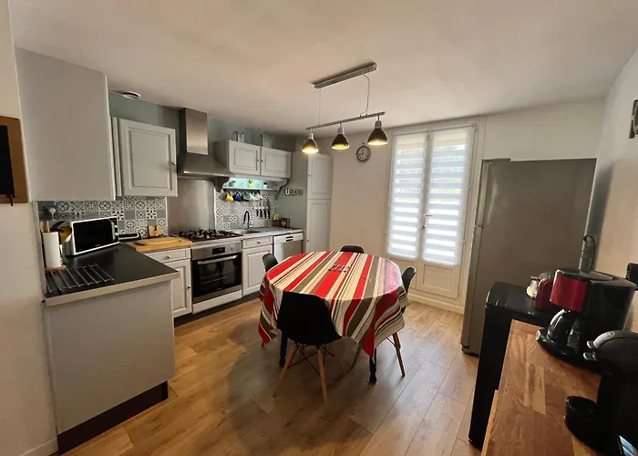 Tres Belle Climatisee Plain Pied, Wifi, 3 Chambres, Piscine Privee, Proche Du Canal Du Midi Et 4km De La Lxpin23 *