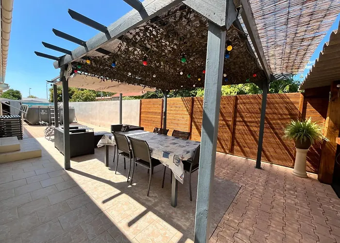 Villa Tres Belle Climatisee Plain Pied, Wifi, 3 Chambres, Piscine Privee, Proche Du Canal Du Midi Et 4km De La Lxpin23