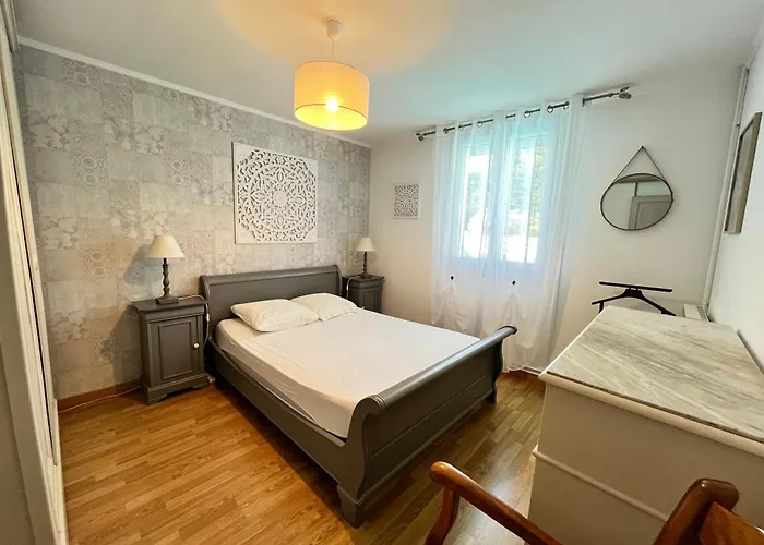 Belle Midi: Climatisée Avec Piscine Privée Et Wi-fi